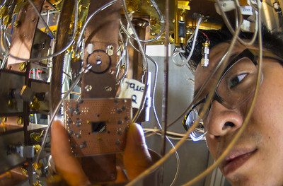 Québec annonce 2 M$ pour la recherche quantique