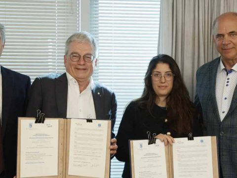 Le Québec signe une entente avec Israël pour renforcer les partenariats de recherche en IA Santé